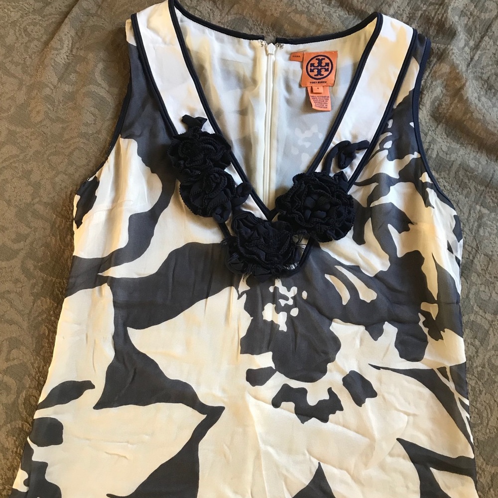 TORY BURCH TOP. SIZE 4-6